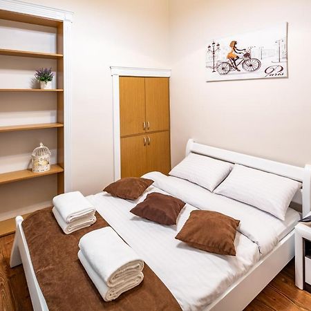 Avangard On Sholom Aleikhema St 7 Apart Apartment Lviv Exterior photo